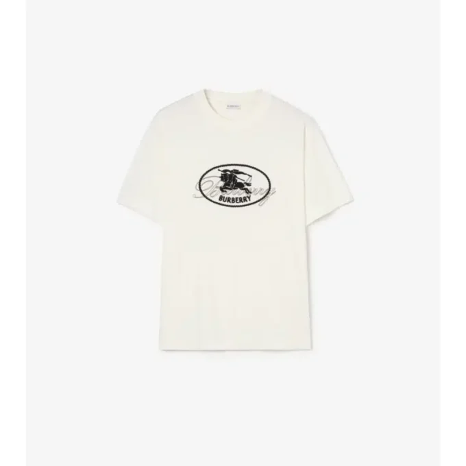 T-shirt i bomull med riddarstämpel T-shirt i bomull med riddarstämpel