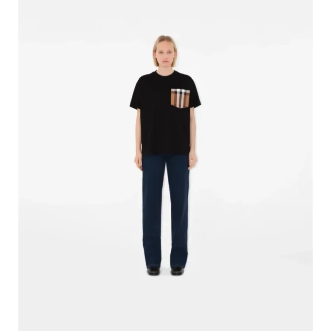 T-shirt i bomull med rutmönster och ficka T-shirt i bomull med rutmönster och ficka