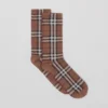 Vintage Check Intarsia-strumpor i bomulls- och kashmirblandning Vintage Check Intarsia-strumpor i bomulls- och kashmirblandning