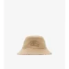 Vändbar bucket hat i bomull Vändbar bucket hat i bomull