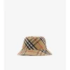 Vändbar bucket hat i Gabardine Vändbar bucket hat i Gabardine
