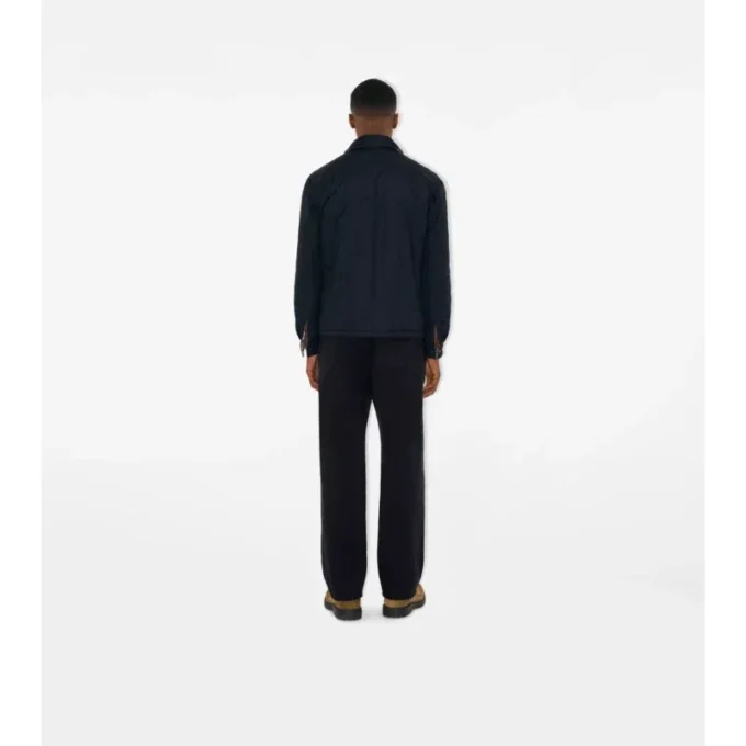 Vändbar quiltad overshirt i nylon Vändbar quiltad overshirt i nylon