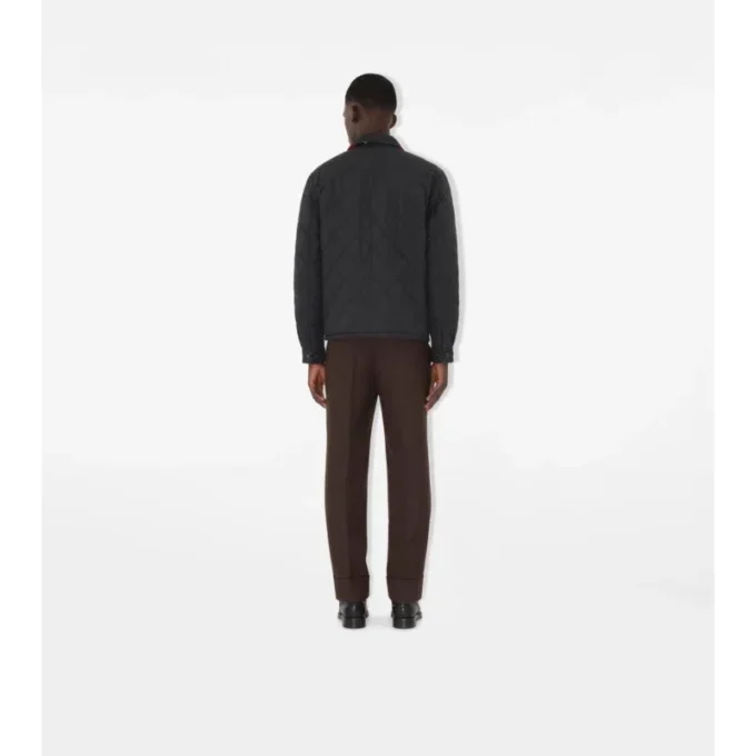 Vändbar quiltad overshirt i nylon Vändbar quiltad overshirt i nylon